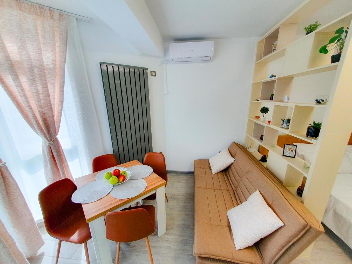 Cristalex Studio Aparthotel Pool & Spa Mamaia Nord Неводарі Екстер'єр фото