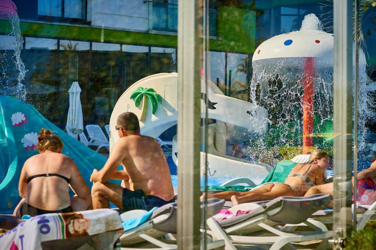 Cristalex Studio Aparthotel Pool & Spa Mamaia Nord Неводарі Екстер'єр фото